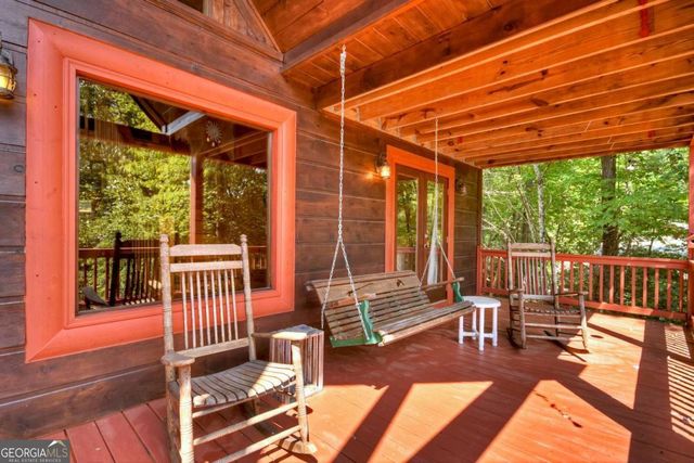 603 Redberry Ridge Road, Blue Ridge, GA 30513