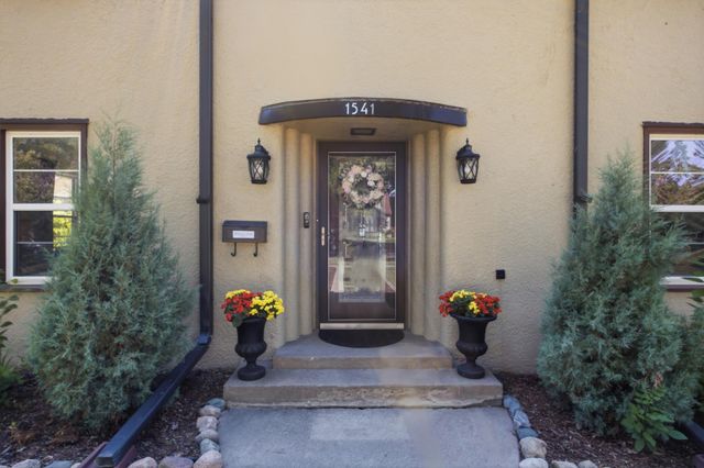 1541 9th Street S, Fargo, ND 58103