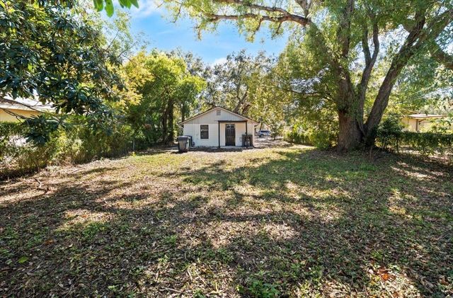 1804 E PALIFOX STREET, Tampa, FL 33610