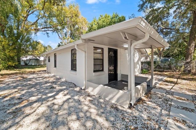 1804 E PALIFOX STREET, Tampa, FL 33610