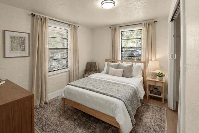 1804 E PALIFOX STREET, Tampa, FL 33610