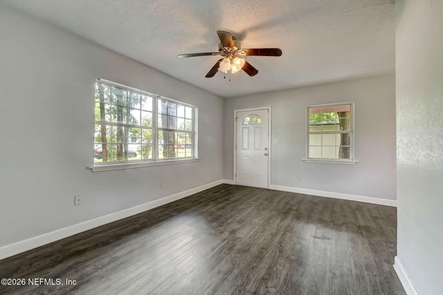 979 MIKAEL Avenue, Jacksonville, FL 32205