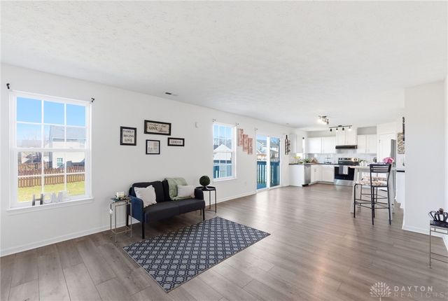 1436 Artesian Lane, Fairborn, OH 45324