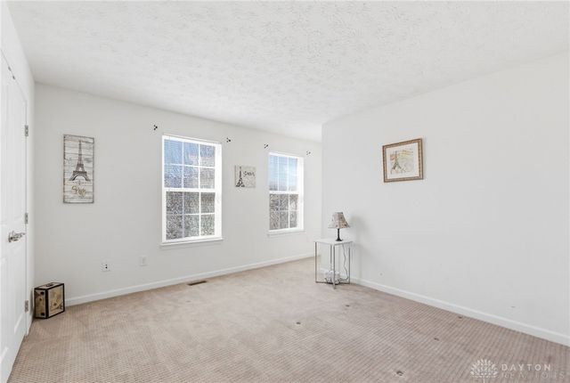 1436 Artesian Lane, Fairborn, OH 45324