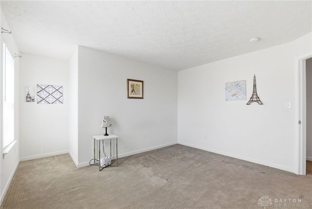 1436 Artesian Lane, Fairborn, OH 45324