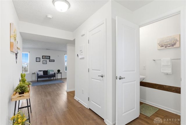 1436 Artesian Lane, Fairborn, OH 45324