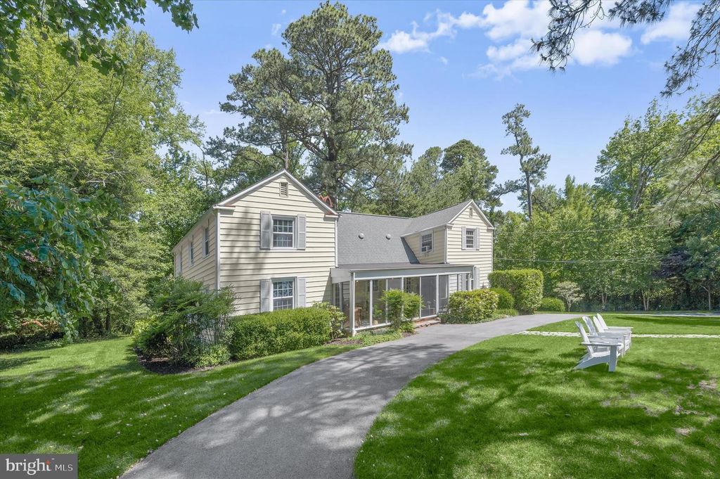 Image 2 of property listing at 644 AYRLIE WATER RD, Gibson Island, MD 21056