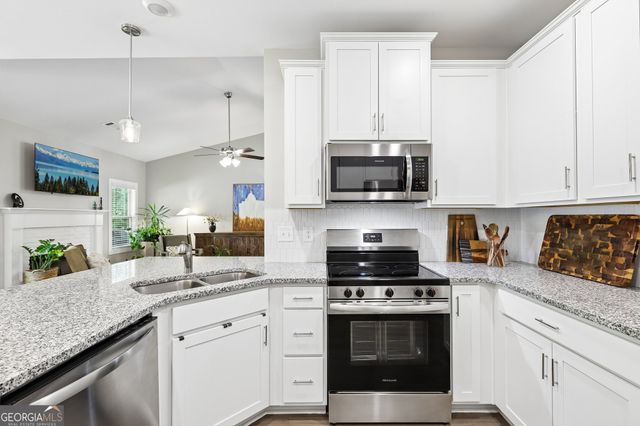 807 Rowe Road, Senoia, GA 30276