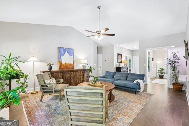 807 Rowe Road, Senoia, GA 30276