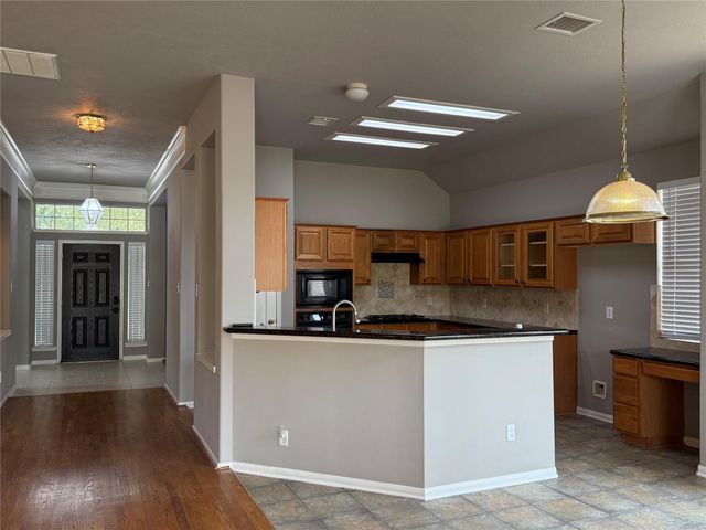 1702 Crescent Oak Drive, Missouri City, TX 77459