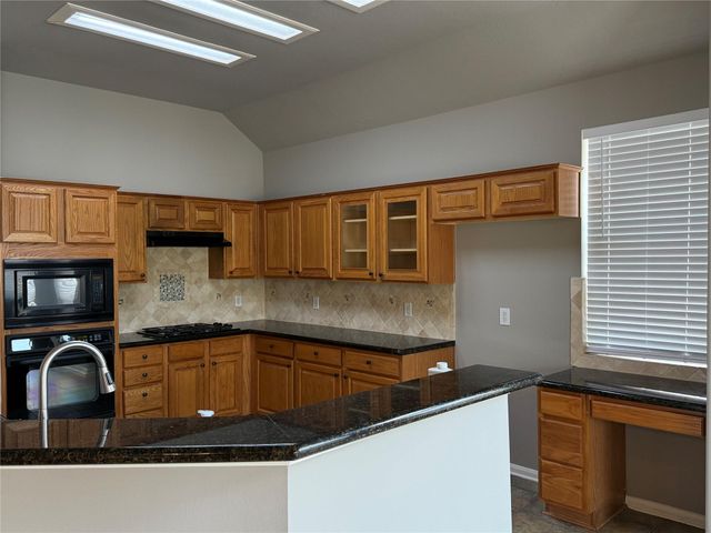 1702 Crescent Oak Drive, Missouri City, TX 77459