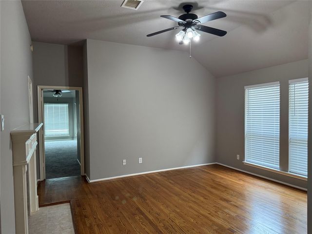 1702 Crescent Oak Drive, Missouri City, TX 77459