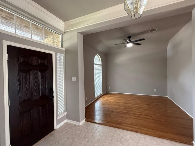1702 Crescent Oak Drive, Missouri City, TX 77459