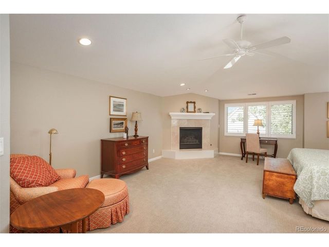 323 Monroe St, Denver, CO 80206