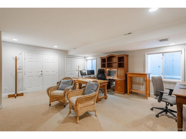 323 Monroe St, Denver, CO 80206