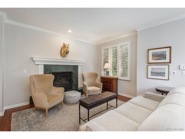 323 Monroe St, Denver, CO 80206