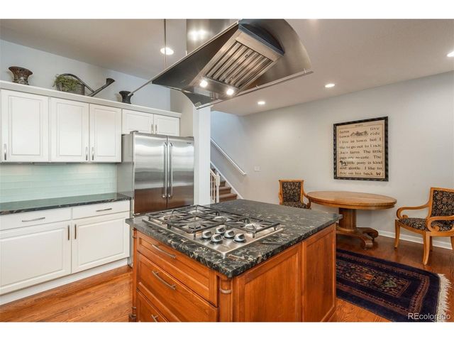 323 Monroe St, Denver, CO 80206