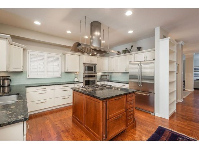 323 Monroe St, Denver, CO 80206