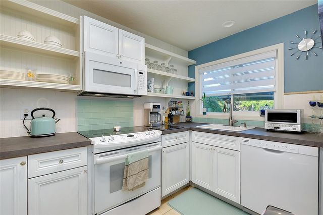 4234 GULF OF MEXICO DRIVE U1, Longboat Key, FL 34228