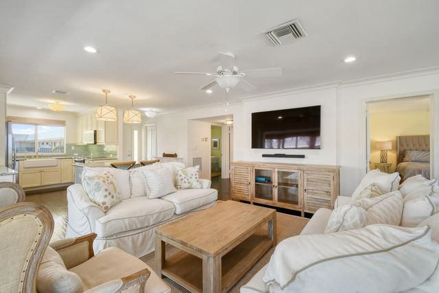 325 S Beach Road 301, Tequesta, FL 33469