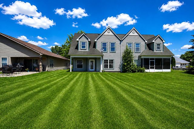 9278 Norris Drive G, Hobart, IN 46342