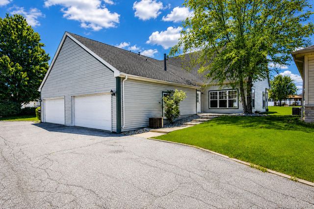 9278 Norris Drive G, Hobart, IN 46342