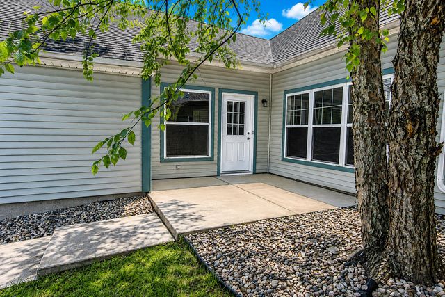 9278 Norris Drive G, Hobart, IN 46342