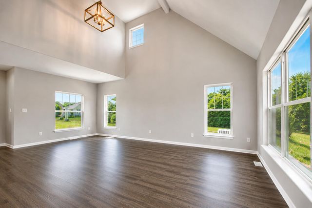 9278 Norris Drive G, Hobart, IN 46342