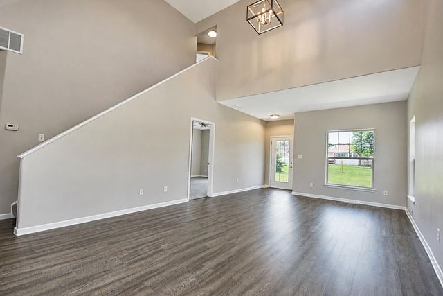 9278 Norris Drive G, Hobart, IN 46342