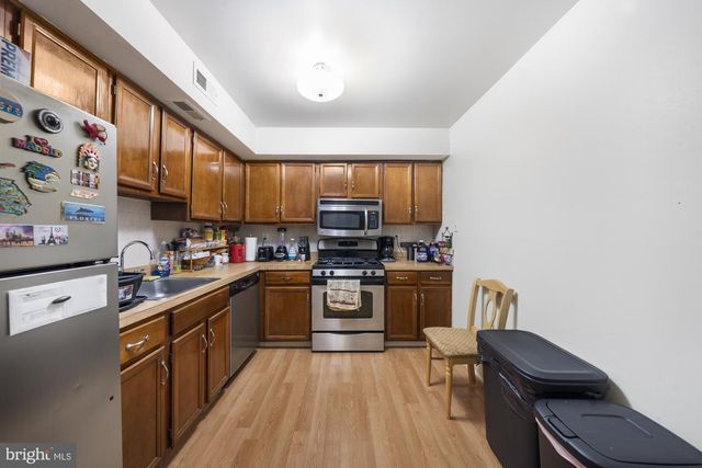 1814 OLD STONE MILL DR, East Windsor, NJ 08512