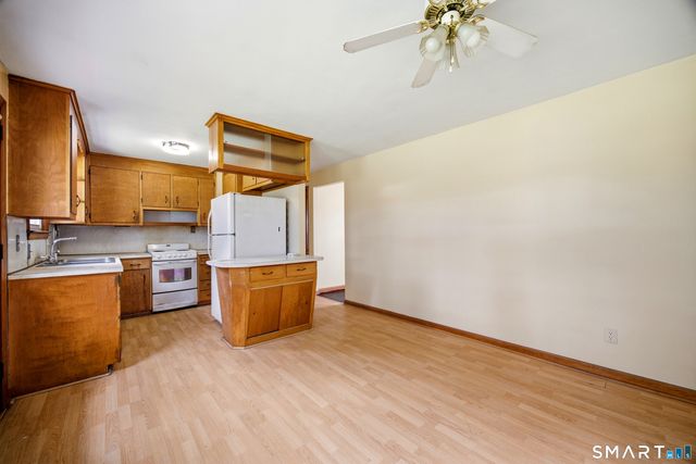 12 Southwood Drive, West Hartford, CT 06110