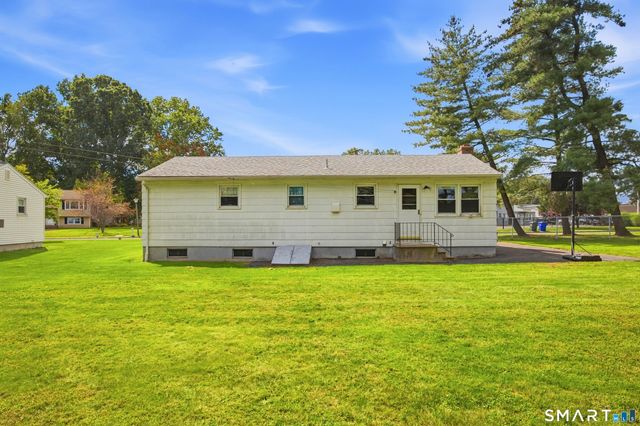 12 Southwood Drive, West Hartford, CT 06110