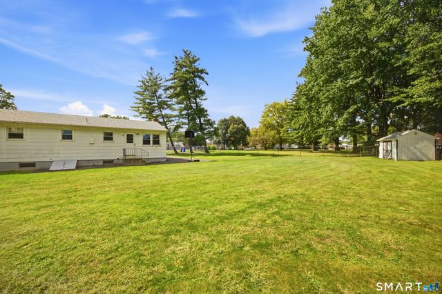 12 Southwood Drive, West Hartford, CT 06110