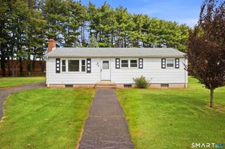 12 Southwood Drive, West Hartford, CT 06110