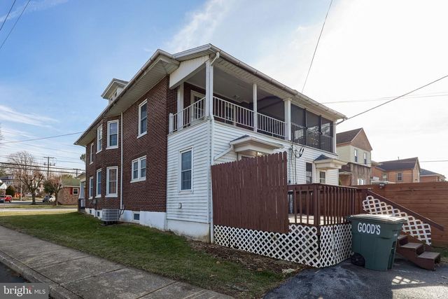 472 N STATE ST, Ephrata, PA 17522