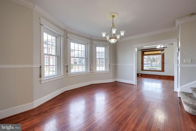 472 N STATE ST, Ephrata, PA 17522