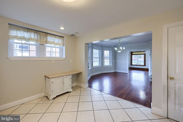 472 N STATE ST, Ephrata, PA 17522