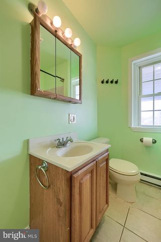 472 N STATE ST, Ephrata, PA 17522