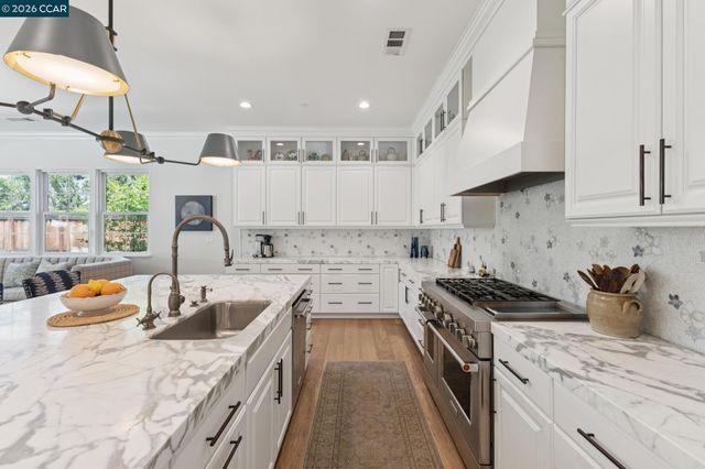 1575 Avenida Nueva, Diablo, CA 94528
