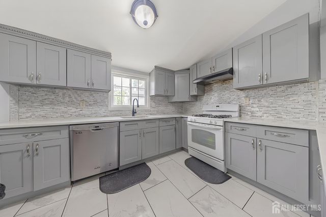 1114-1118 Magie Avenue, Elizabeth, NJ 07208