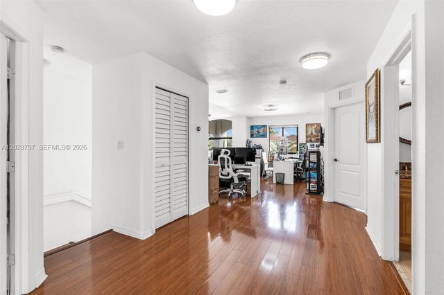 16610 SW 57th Ln, Miami, FL 33193
