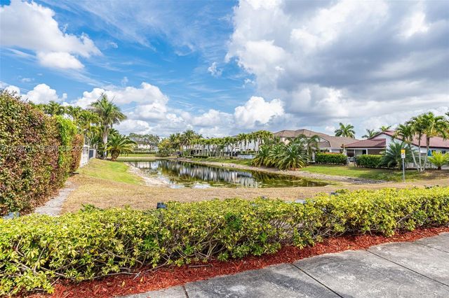 16610 SW 57th Ln, Miami, FL 33193