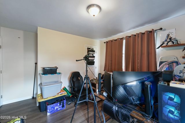 309 Woodhaven Drive, Jacksonville, NC 28540