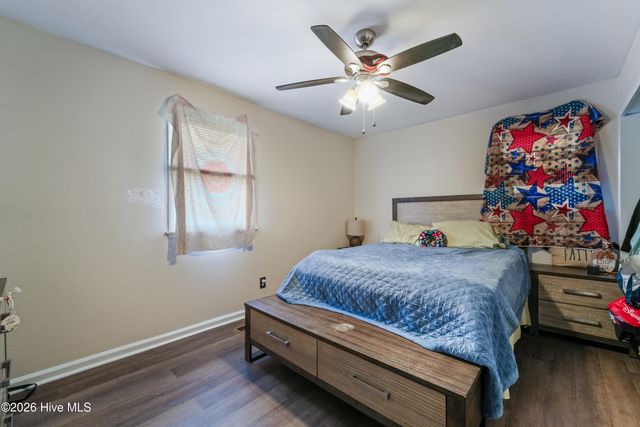 309 Woodhaven Drive, Jacksonville, NC 28540