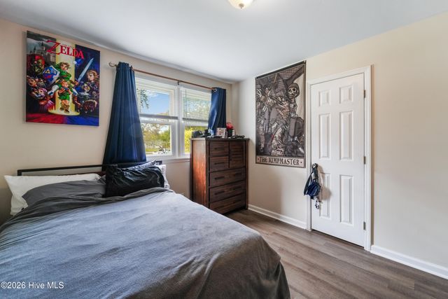 309 Woodhaven Drive, Jacksonville, NC 28540