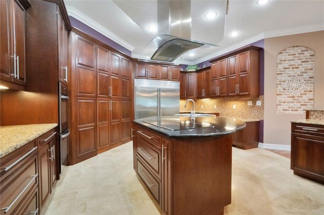 5785 GILLIAM ROAD, Orlando, FL 32818