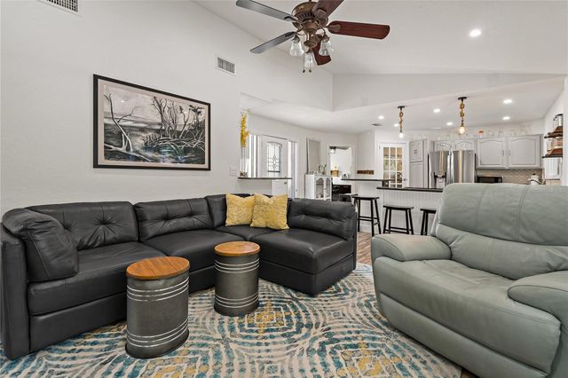 808 RUSTIC OAKS DRIVE, Palm Harbor, FL 34684