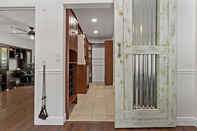 808 RUSTIC OAKS DRIVE, Palm Harbor, FL 34684