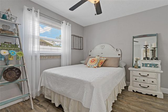 808 RUSTIC OAKS DRIVE, Palm Harbor, FL 34684