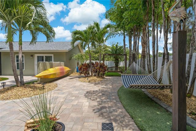 808 RUSTIC OAKS DRIVE, Palm Harbor, FL 34684